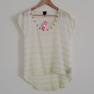 2b Bebe Women's Short Sleeve Boxy Blouse